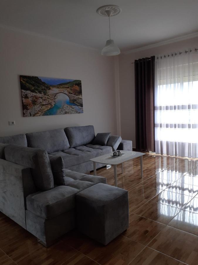 Drini Apartments Përmet Esterno foto