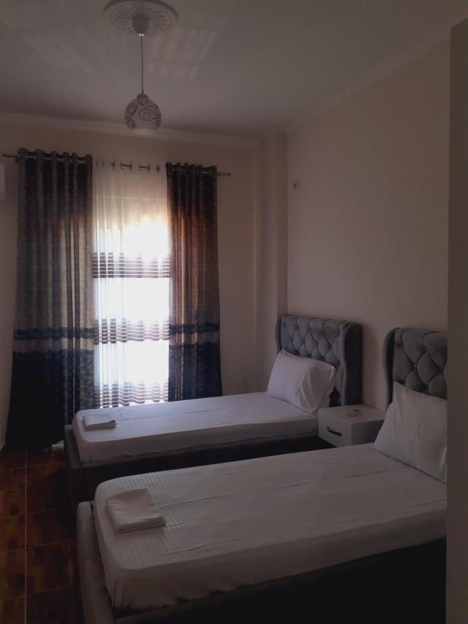 Drini Apartments Përmet Esterno foto