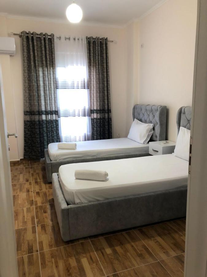 Drini Apartments Përmet Esterno foto